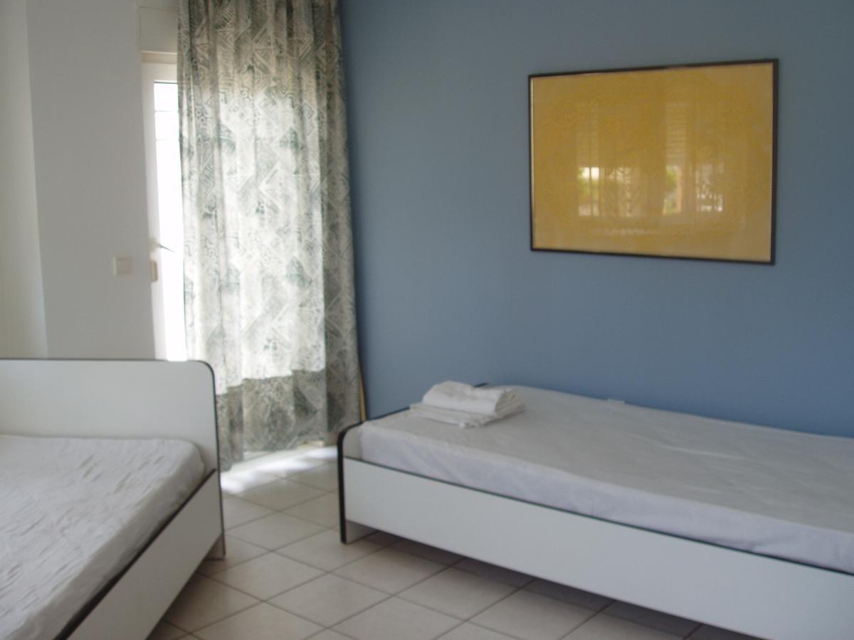 Aris Apartments Jeráni Haníon Kültér fotó